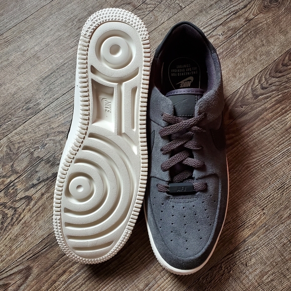 NEW Nike Air Force 1 Sage - Picture 6 of 8